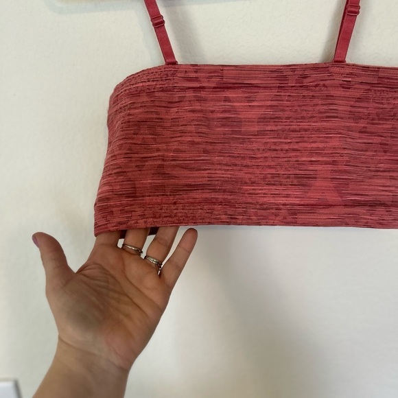 Yitty Nearly Naked Shapewear Jacquard
Bandeau XL/XXL With a Removable Straps - Picture 4 of 10